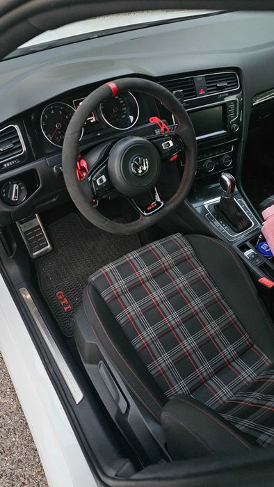 VW Golf 7 GTI 2.0 TSI 220cv DSG – 2014 | 169.000 km