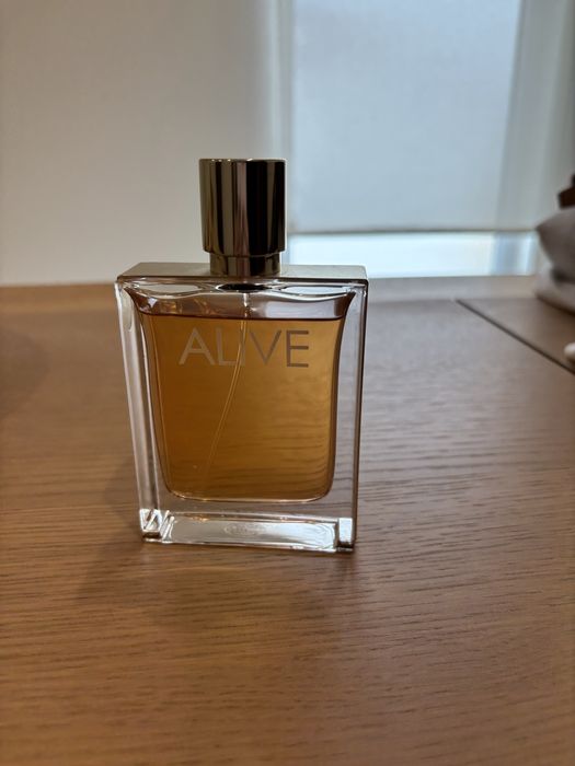 Perfume hugo boss alive