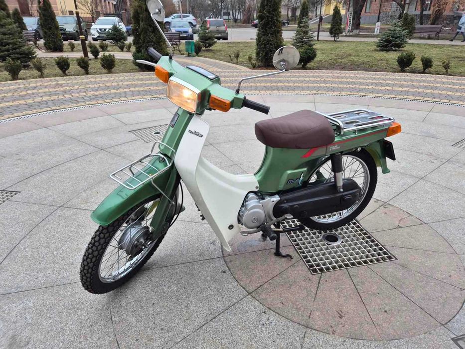 Suzuki Birdie super Deluxe мопед, сутер 50куб. без пробігу