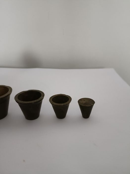 Mosiężne odważniki 2