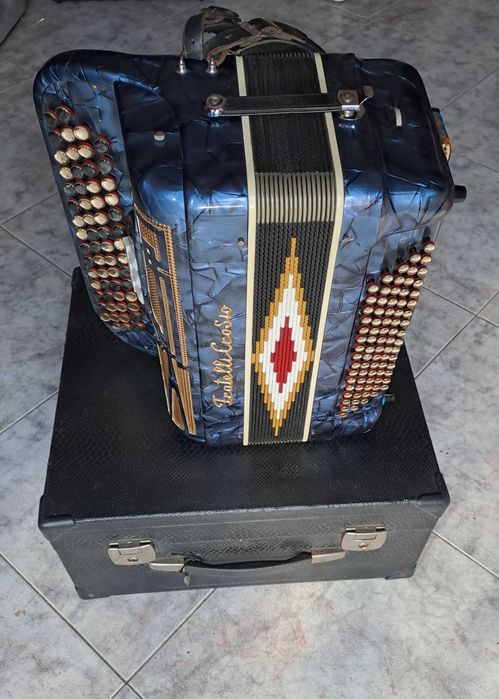 Acordeon Fratelli Crosio de botões azul