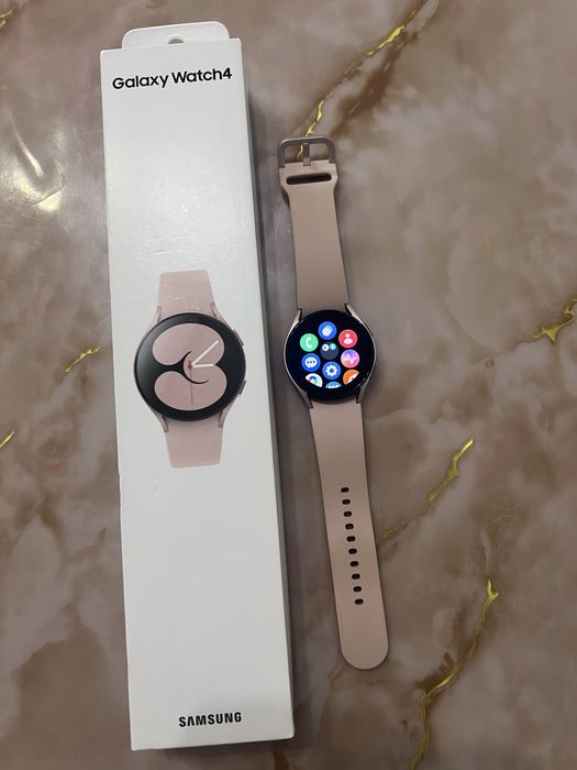 смарт-часи  Samsung Galaxy Watch4