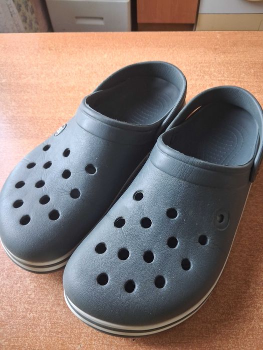 Продам чоловічі крокси
