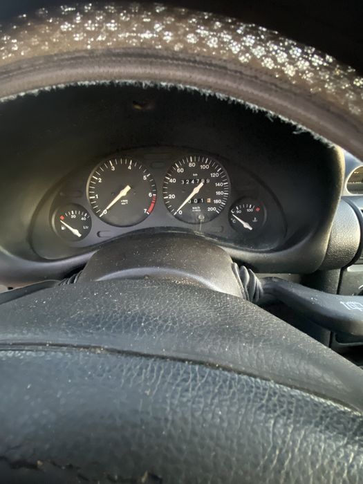 Carro em bom estado