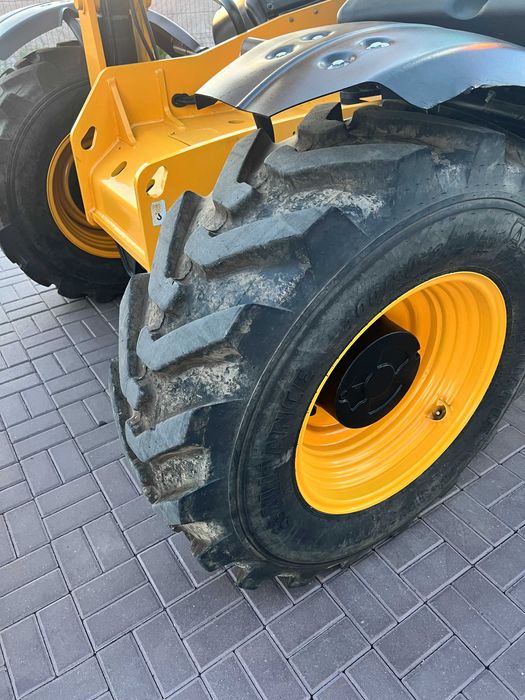 Продається телескопічний навантажувач JCB 535-95 2010 р.в