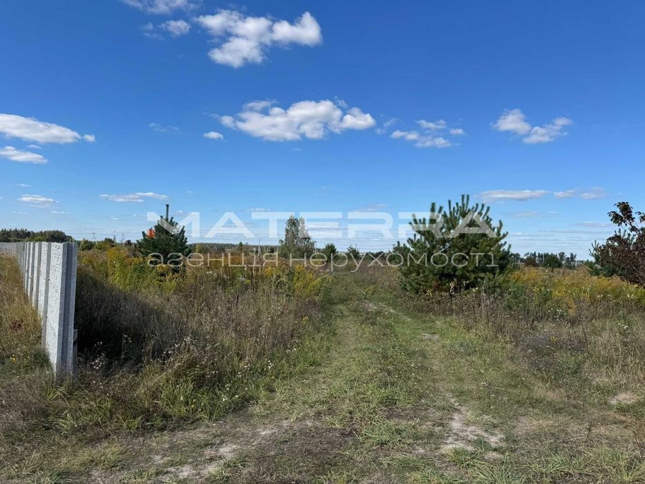 Бобриця Продаж ділянок від 5 соток під забудову від 12 500$