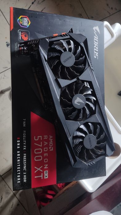 Продам Gigabyte Aorus RX 5700 XT 8GB