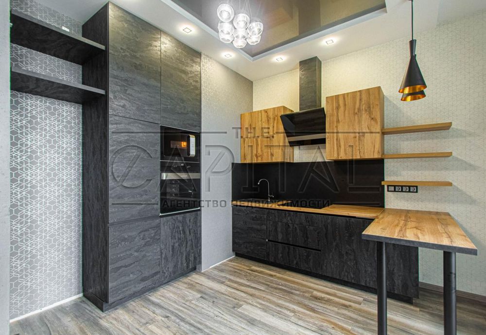 Apartment in Kyiv - View 2