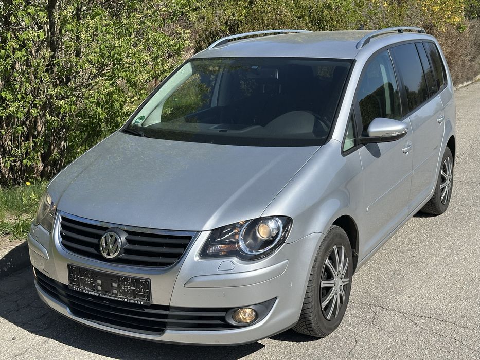 VW Touran 1.9 TDI 2010r  Dobrze Wyposażony