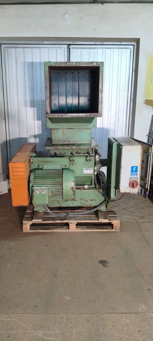Młyn młynek kruszarka do tworzyw Herbold 18,5 kw
