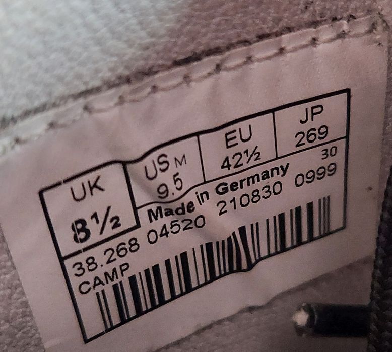 черевики тактичні мисливські фврми lowa оригінал 

Розмір по бірці:
U