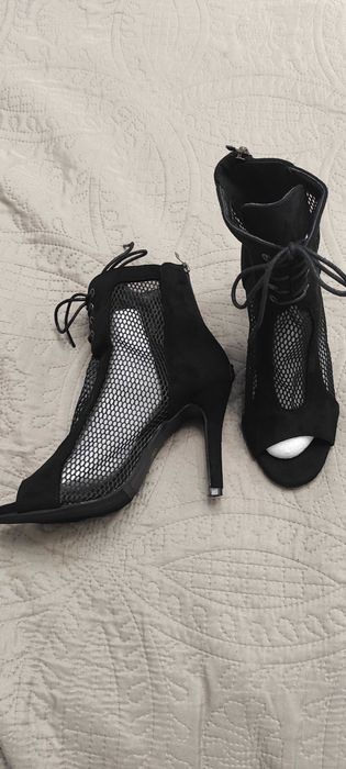 Туфлі на підборах Heels 40