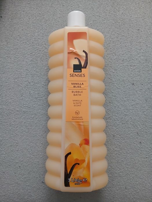 Avon Senses Vanilla Bliss płyn do kąpieli 1L