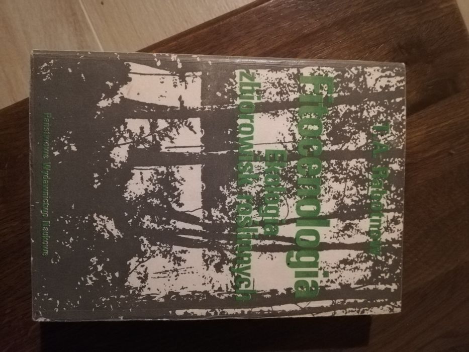 Książka 1985 Fitocentologia