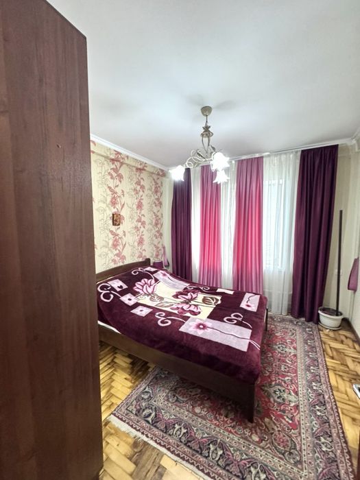 Продается 2 ком квартира в Александровском районе по улице Запорожская