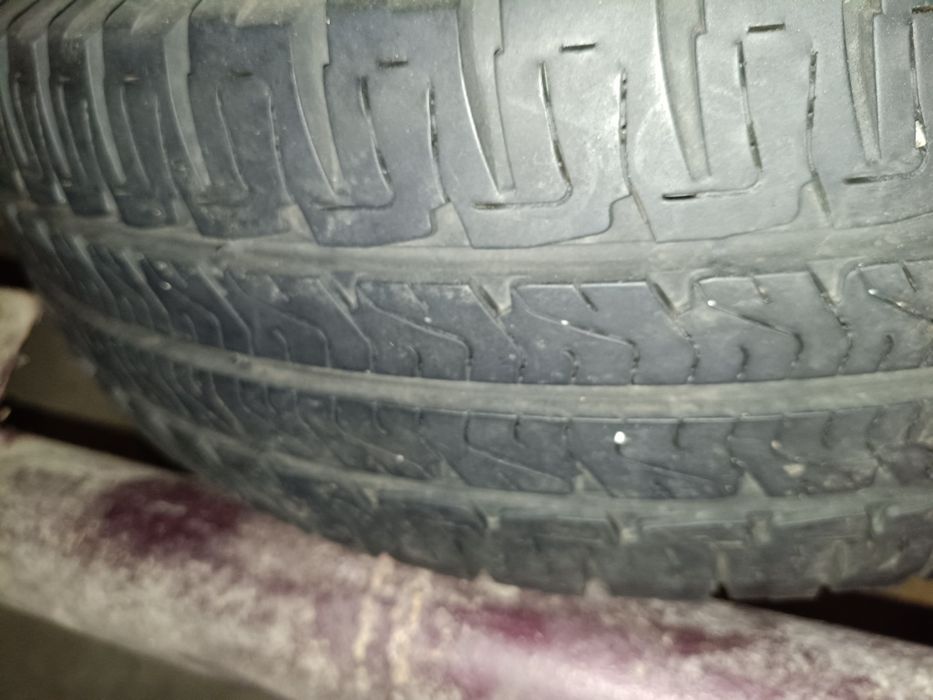 чобітки  225-75-16