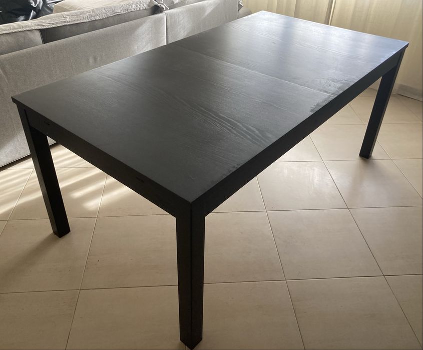 IKEA Bjursta mesa extensivel
