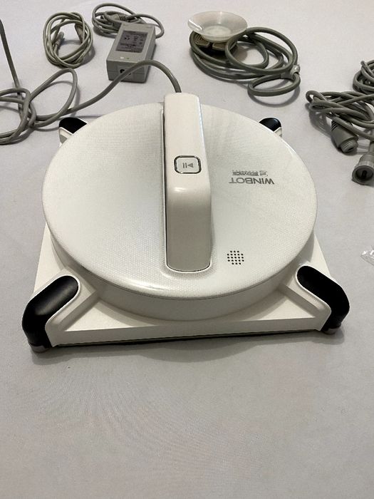 Робот-пилосос для Вікон Ecovacs Winbot 950 мийник миття вікон