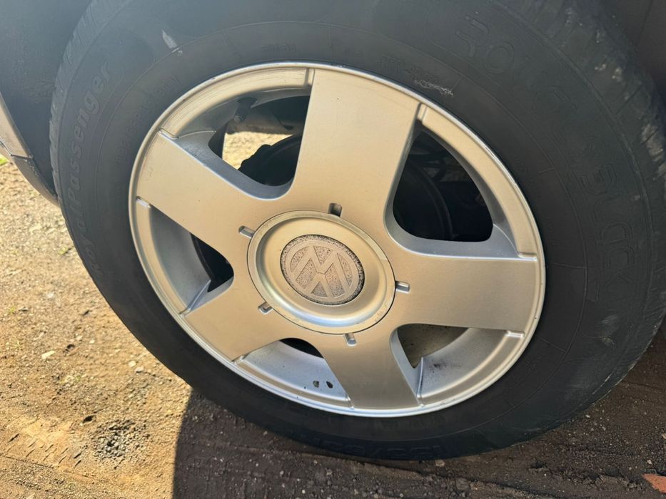 golf 1.4 model 2000 Km 217000