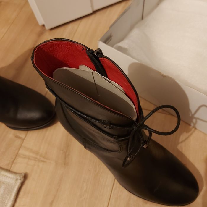 Nowe botki skórzane