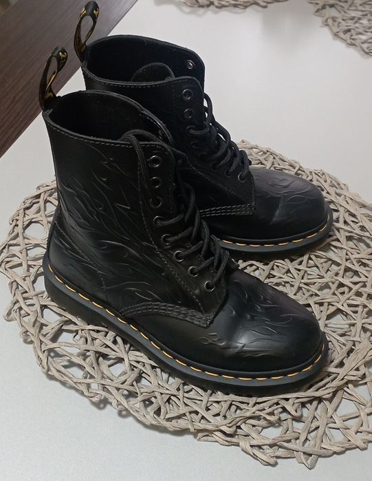 Черевички Dr. Martens