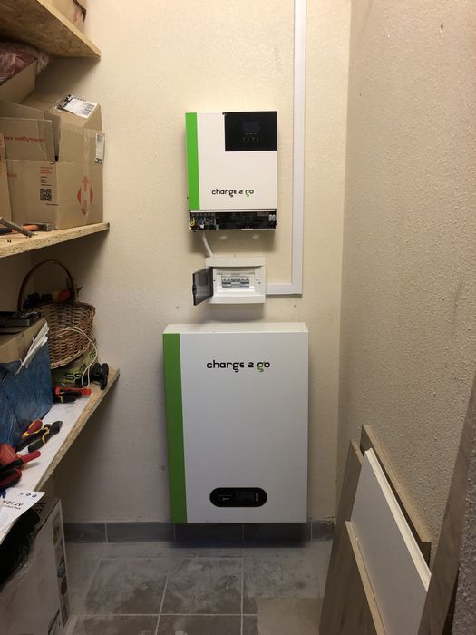 Встановлення та підключення інвертора