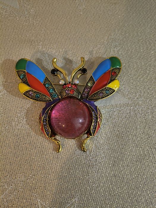 Broszka metalowA 8/7 cm