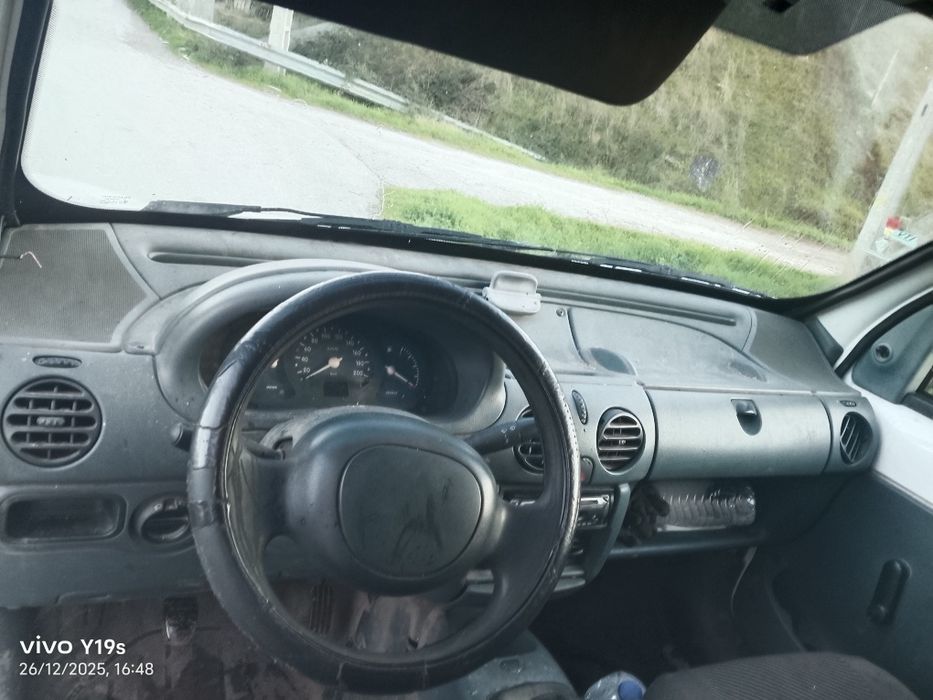 Vendo carrinha em bom estado