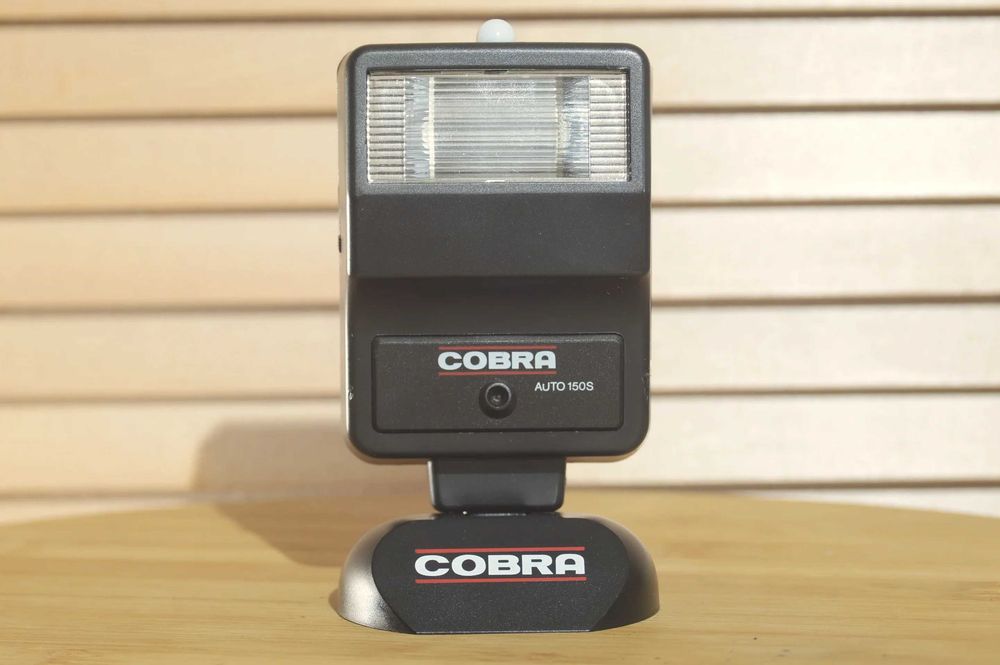 Cobra   Auto 150 фотоспалах вспишка