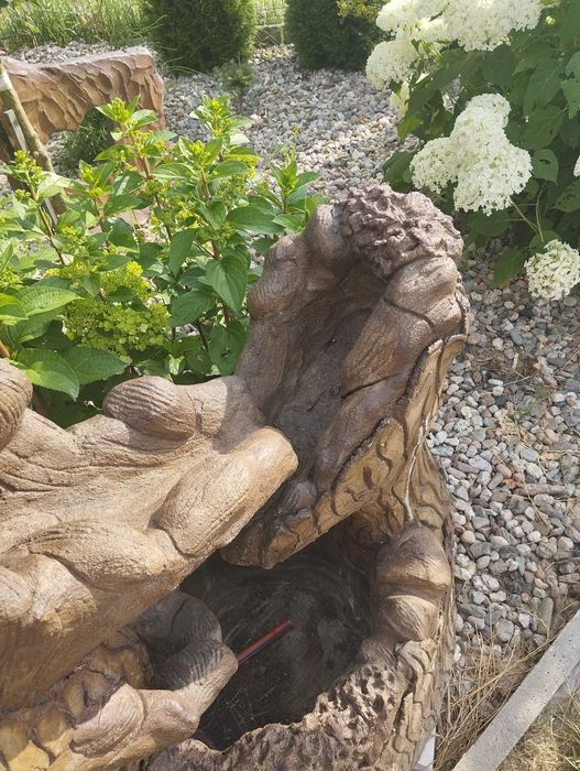 Fontanna ogrodowa,tarasowa