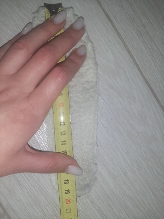 Зимові черевики фірми Clibee  на дівчику