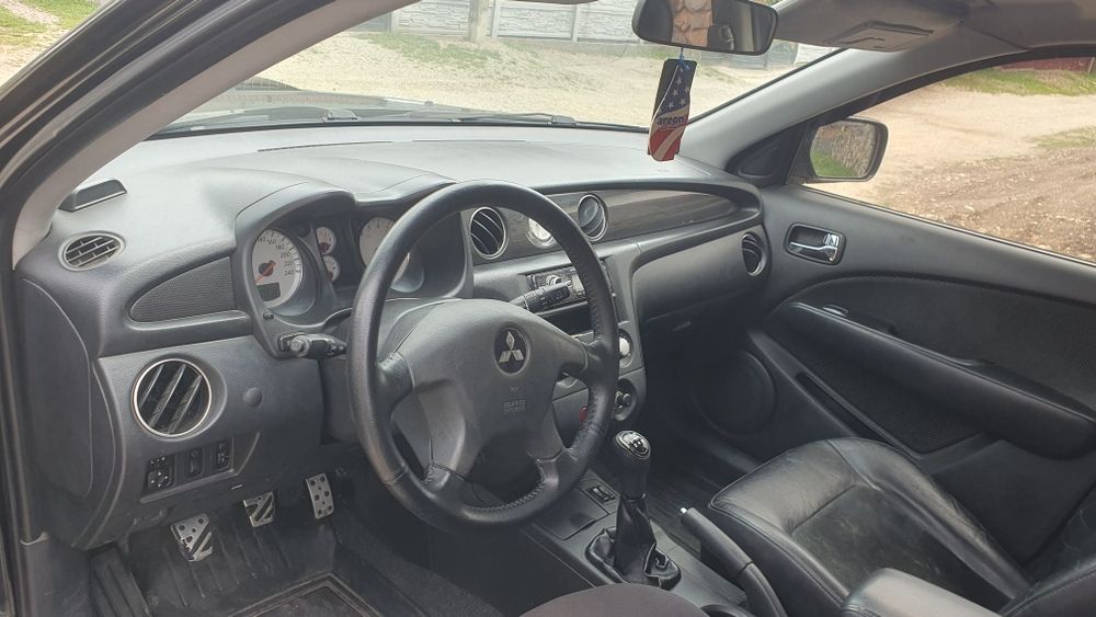 Mitsubishi Outlander Turbo 2.0 газ/бензин