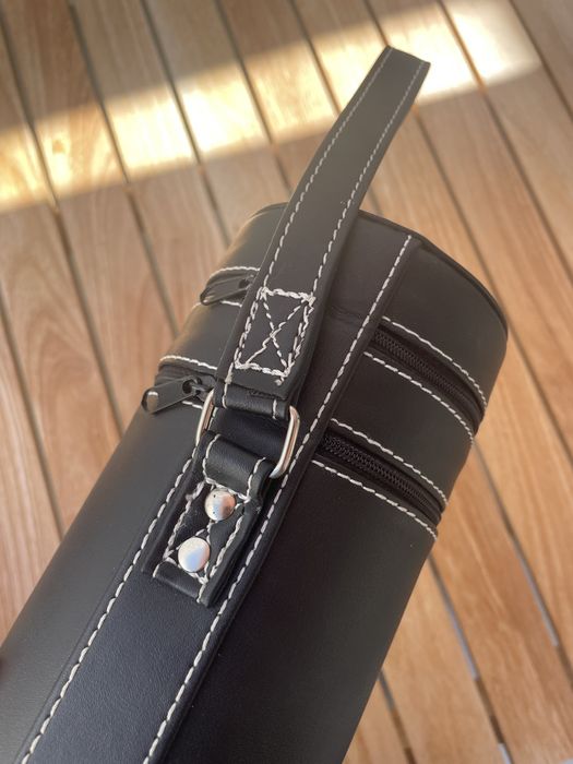 Transportadora de vinho em couro