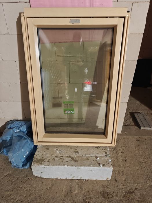 2 okna kolankowe FAKRO 78x115 BXP P50 7016 antracyt