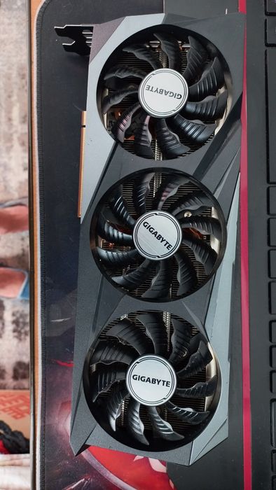 Gigabyte rx 6800 xt 16 gb