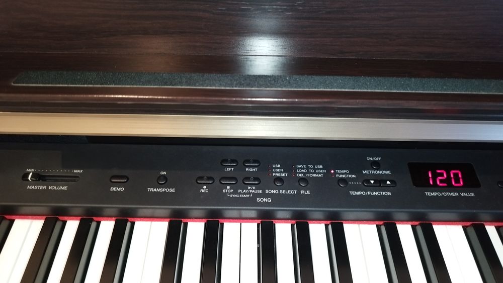 Piano Yamaha CL-330 Clavinova