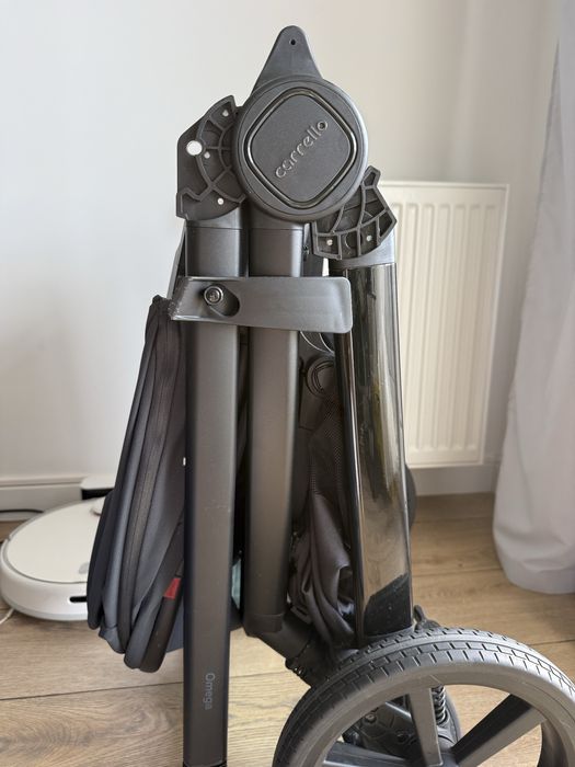 Wózek 2w1 Carrello Omega Plus (spacerówka nowa) + adaptery