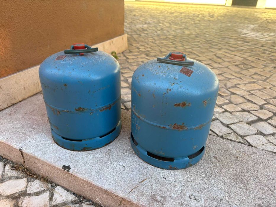 Duas garrafa de gás 2,75kg- Campingaz