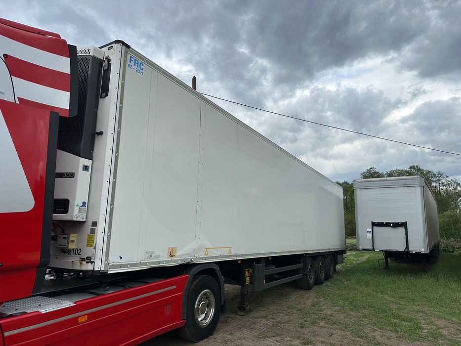 Naczepa chłodnia schmitz doppelstock thermo king 300 slx 2015 rok