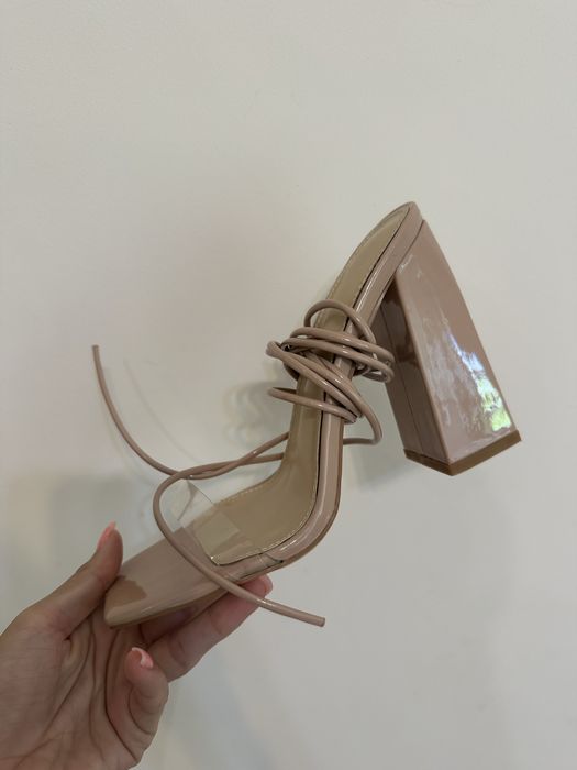 СУПЕР ЦІНА! Босоніжки Prettylittlething 36-41