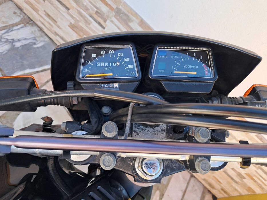 Yamaha XT600E (Bom estado)