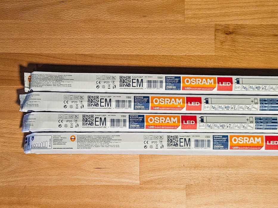 4x Tubo LED T8 120cm 15.1W 4000K G13 1 lado – OSRAM SubstiTUBE – NOVO