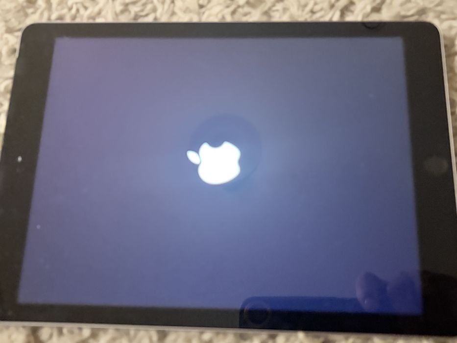 Apple Ipad A1823