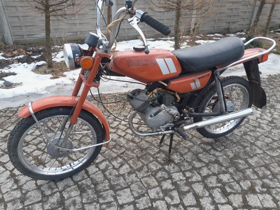 Komar riga delta 680km przebiegu oryginalny lakier motorynka romet 50