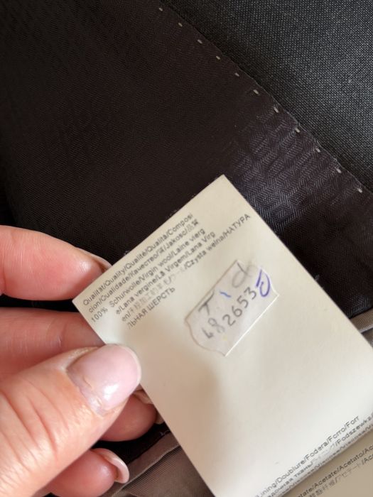 Ciemno szara marynarka hugo boss uniwersalna w bdb stanie wiosna swiet