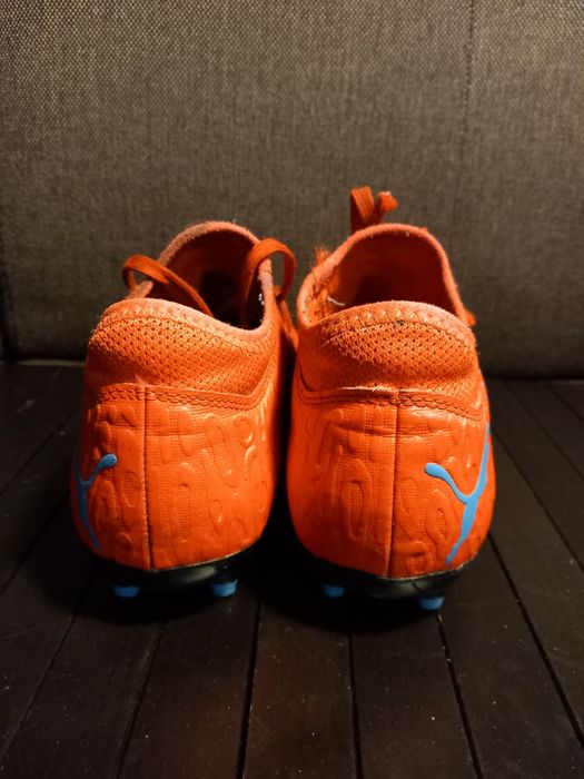 Buty piłkarskie PUMA Future 35,5