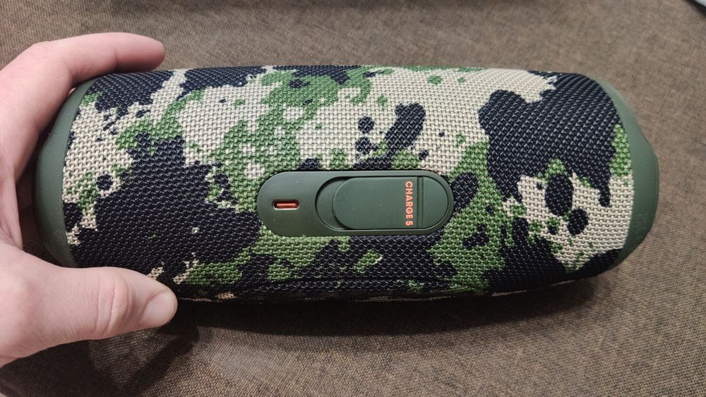 Колонка JBL CHARGE 5 (без торга)