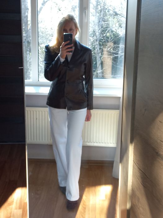 Шкіряний піджак шоколадного кольору