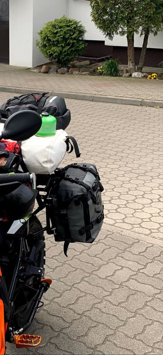 Sakwy Giant loop 2x 25 l