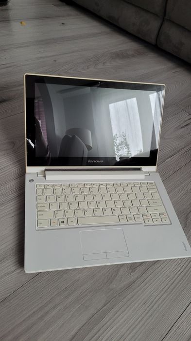Lenovo IdeaPad S210 Touch